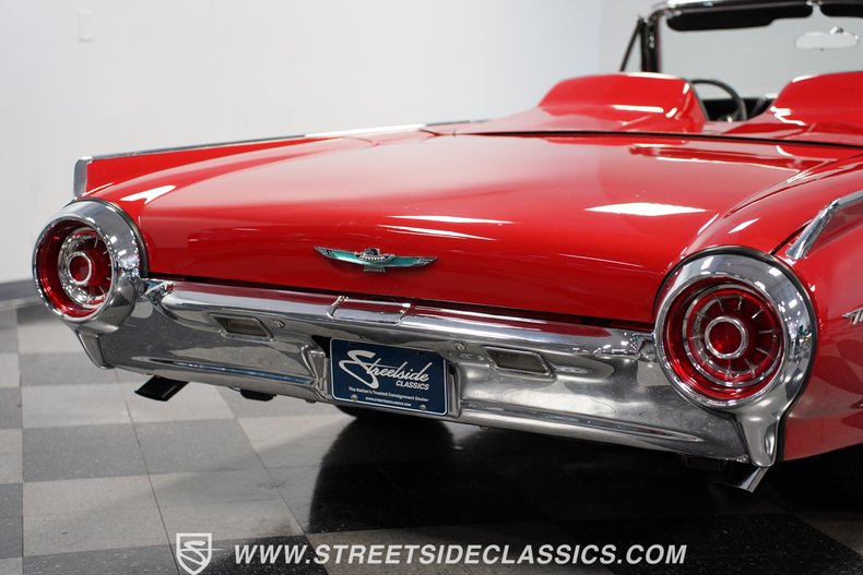 Unknown-Thunderbird-1963-Rangoon-Red-Black-32