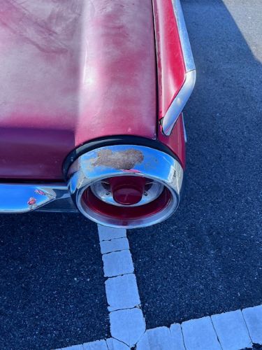 Unknown-Thunderbird-1963-Red-17