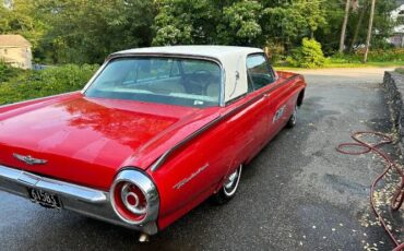 Unknown-Thunderbird-1963-Red-4