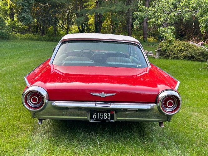 Unknown-Thunderbird-1963-Red-5