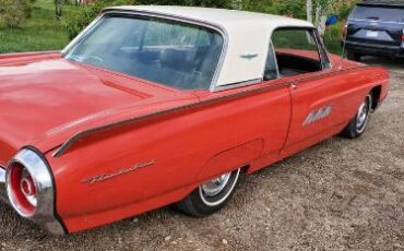 Unknown-Thunderbird-1963-Red-7