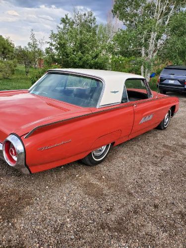 Unknown-Thunderbird-1963-Red-7