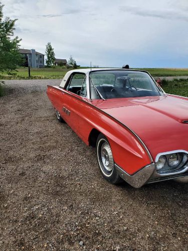 Unknown-Thunderbird-1963-Red-8
