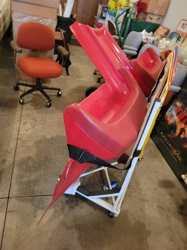 Unknown-Thunderbird-1963-Red-9