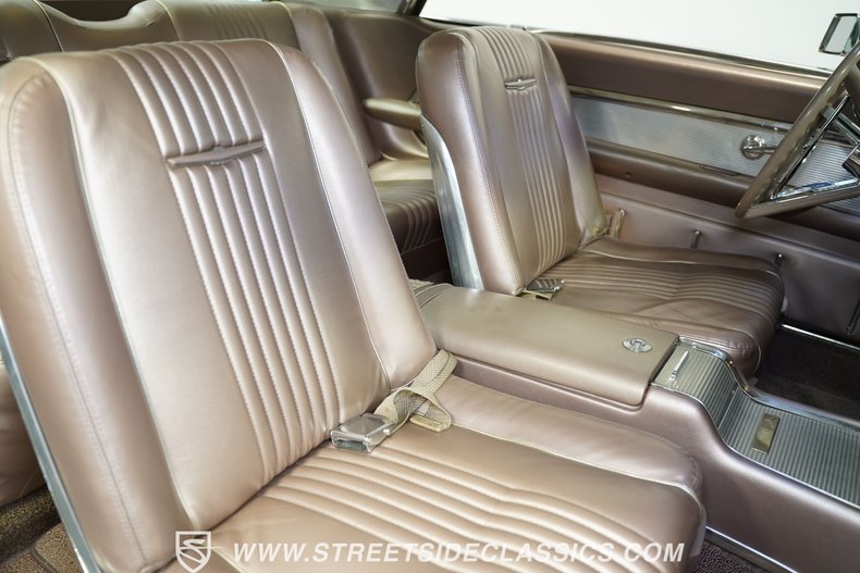 Unknown-Thunderbird-1963-Rose-Beige-Rose-Beige-13