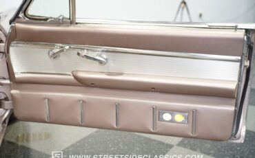 Unknown-Thunderbird-1963-Rose-Beige-Rose-Beige-49