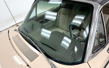 Unknown-Thunderbird-1963-Sandshell-Beige-Beige-20