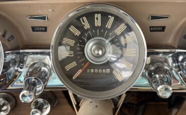 Unknown-Thunderbird-1963-Sandshell-Beige-Beige-42
