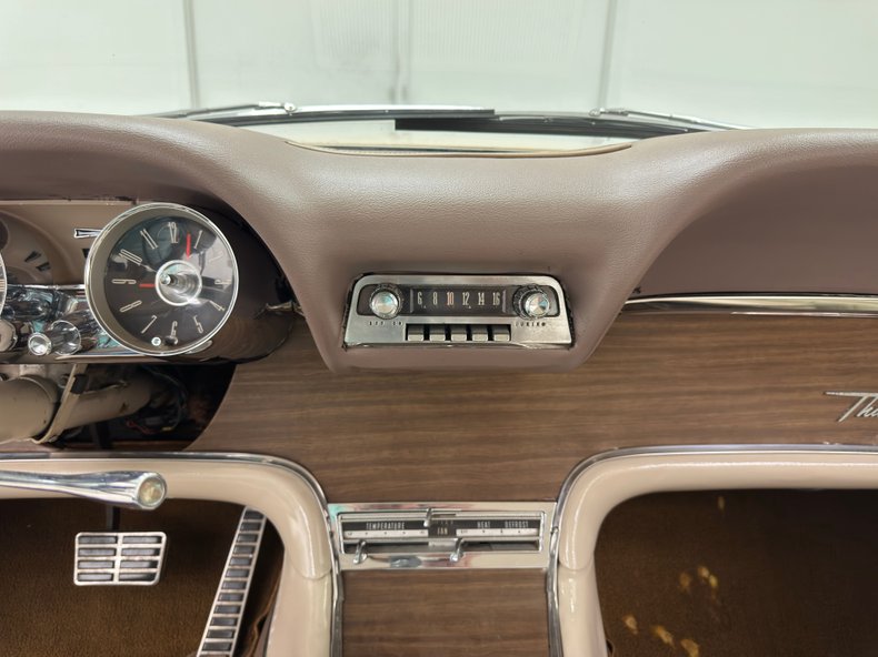 Unknown-Thunderbird-1963-Sandshell-Beige-Beige-43