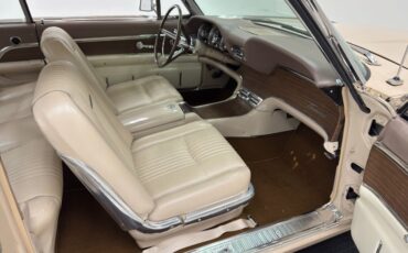 Unknown-Thunderbird-1963-Sandshell-Beige-Beige-47