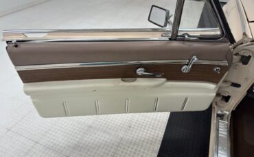 Unknown-Thunderbird-1963-Sandshell-Beige-Beige-5