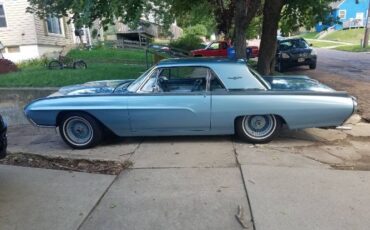 Unknown-Thunderbird-1963-Silver-Blue-Mink-6