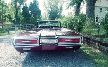Unknown-Thunderbird-1964-Custom-Burgundy-Black-9