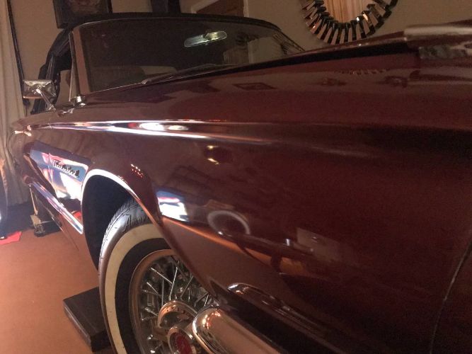 Unknown-Thunderbird-1964-Custom-Burgundy-Black-Leather-16