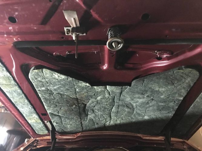 Unknown-Thunderbird-1964-Custom-Burgundy-Black-Leather-2