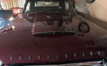 Unknown-Thunderbird-1964-Custom-Burgundy-Black-Leather-23
