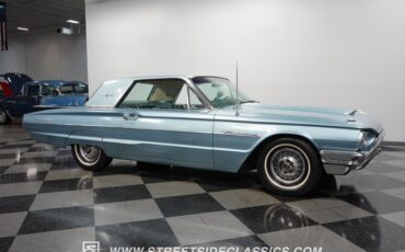 Unknown-Thunderbird-1964-Medium-Blue-Metallic-Light-Blue-15