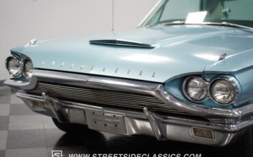 Unknown-Thunderbird-1964-Medium-Blue-Metallic-Light-Blue-19