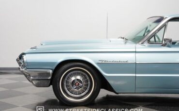 Unknown-Thunderbird-1964-Medium-Blue-Metallic-Light-Blue-23