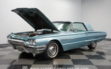 Unknown-Thunderbird-1964-Medium-Blue-Metallic-Light-Blue-31