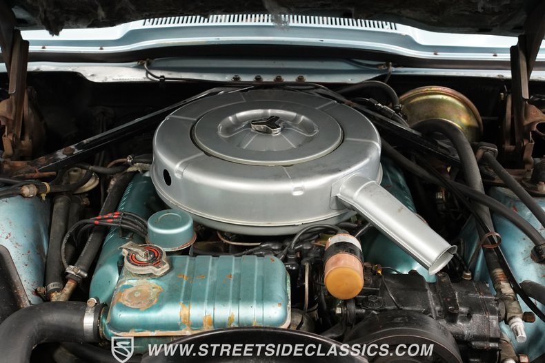 Unknown-Thunderbird-1964-Medium-Blue-Metallic-Light-Blue-34