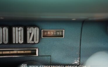 Unknown-Thunderbird-1964-Medium-Blue-Metallic-Light-Blue-38