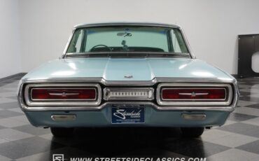 Unknown-Thunderbird-1964-Medium-Blue-Metallic-Light-Blue-47