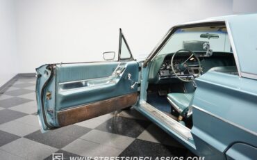 Unknown-Thunderbird-1964-Medium-Blue-Metallic-Light-Blue-48