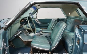 Unknown-Thunderbird-1964-Medium-Blue-Metallic-Light-Blue-9