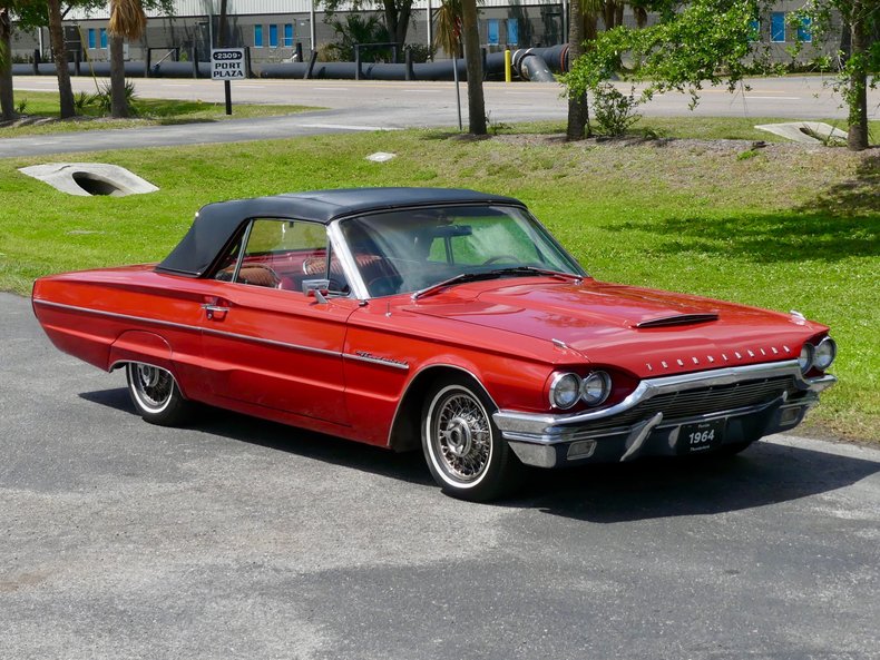 Unknown-Thunderbird-1964-Red-Red-17