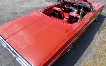 Unknown-Thunderbird-1964-Red-Red-32