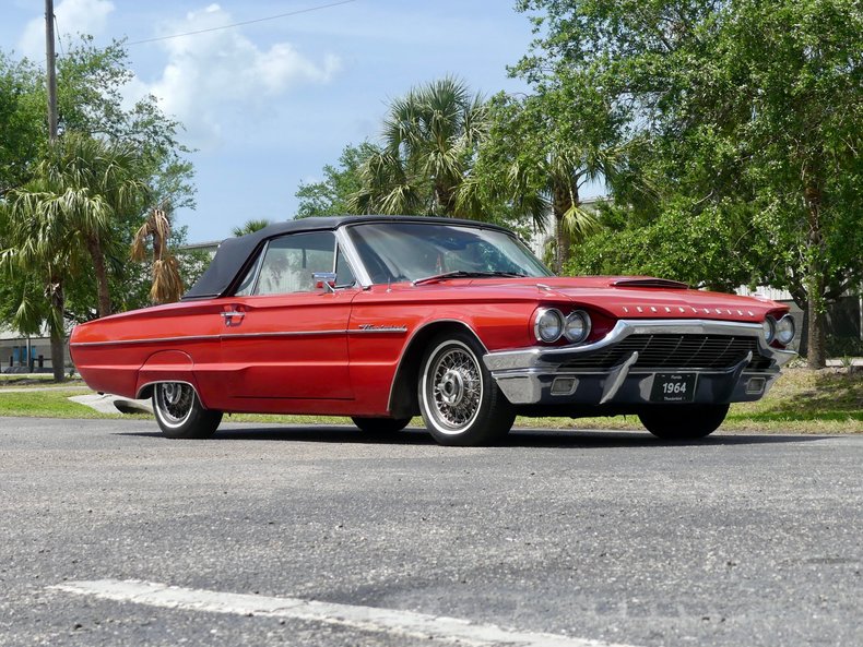 Unknown-Thunderbird-1964-Red-Red-42