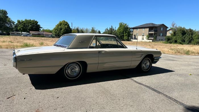 Unknown-Thunderbird-1965-18