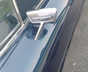 Unknown-Thunderbird-1966-BlueWhite-top-32