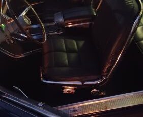 Unknown-Thunderbird-1966-BlueWhite-top-46