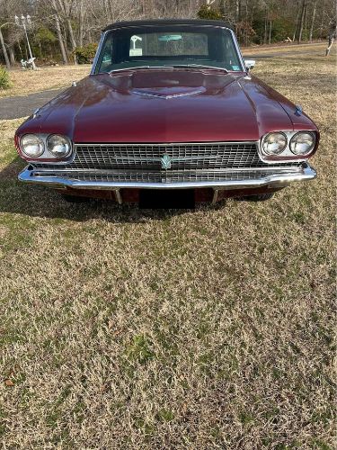 Unknown-Thunderbird-1966-Burgundy-Black-4