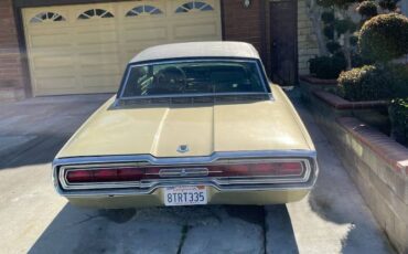 Unknown-Thunderbird-1966-Gold-Metallic-Gold-Leather-12