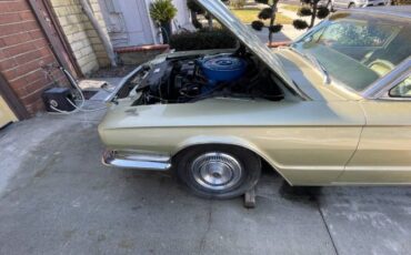 Unknown-Thunderbird-1966-Gold-Metallic-Gold-Leather-6