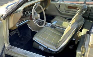 Unknown-Thunderbird-1966-Gold-Metallic-Gold-Leather-7