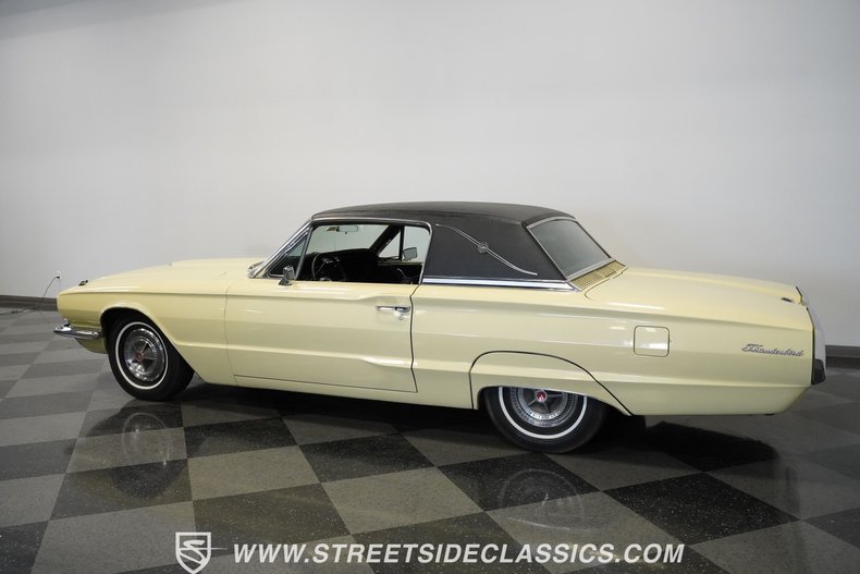 Unknown-Thunderbird-1966-Ivy-Yellow-Black-15