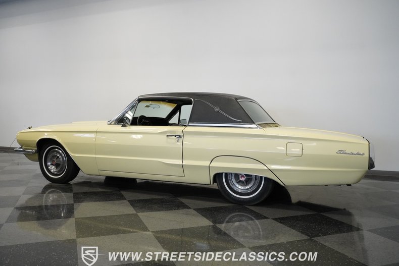 Unknown-Thunderbird-1966-Ivy-Yellow-Black-16