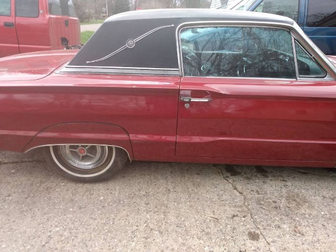 Unknown-Thunderbird-1966-Red-3
