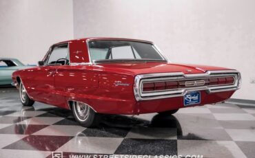 Unknown-Thunderbird-1966-Red-Black-10