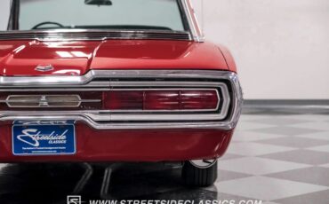 Unknown-Thunderbird-1966-Red-Black-26
