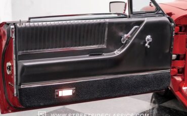 Unknown-Thunderbird-1966-Red-Black-34