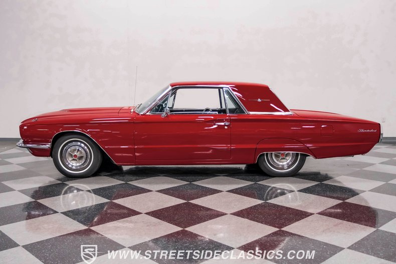 Unknown-Thunderbird-1966-Red-Black