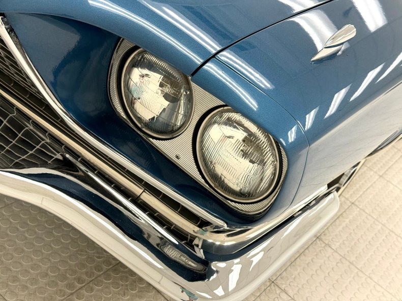 Unknown-Thunderbird-1966-Sapphire-Blue-Dark-Blue-16