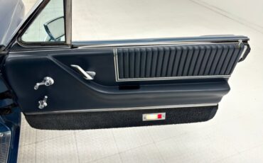 Unknown-Thunderbird-1966-Sapphire-Blue-Dark-Blue-36