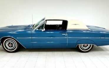 Unknown-Thunderbird-1966-Sapphire-Blue-Dark-Blue