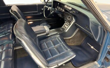 Unknown-Thunderbird-1966-Sapphire-Blue-Dark-Blue-40